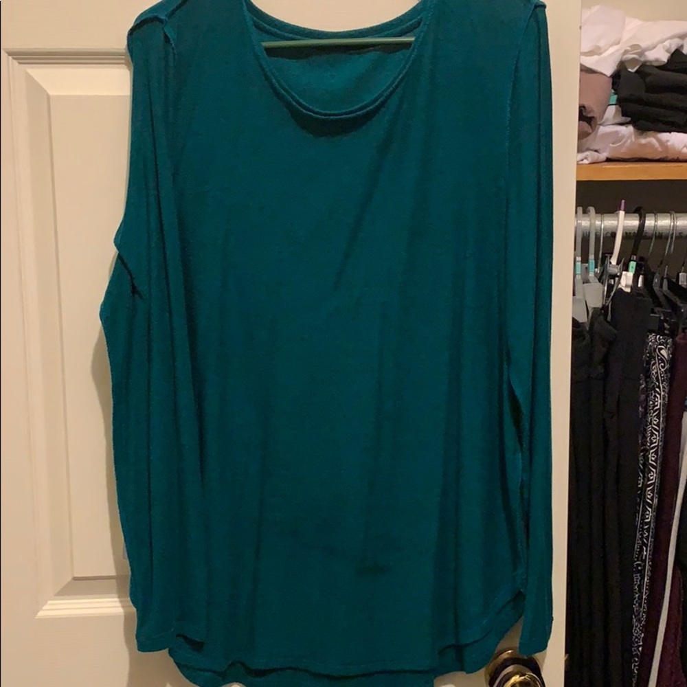 Green heather long sleeve